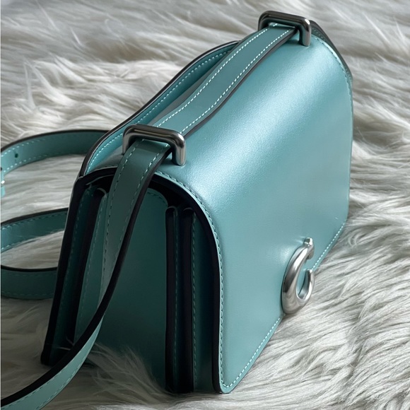 CD724 - Coach Bandit Crossbody - Picture 2 of 14